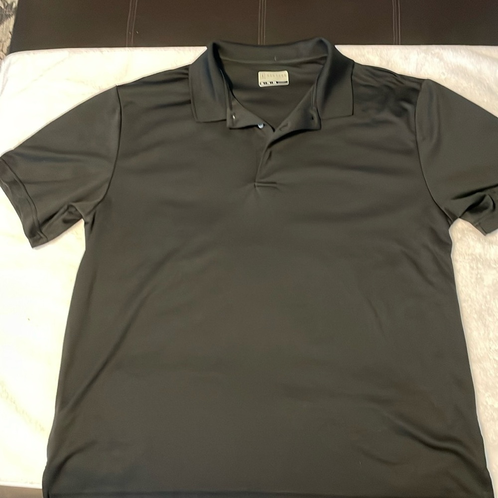 Men’s black XL polo shirt